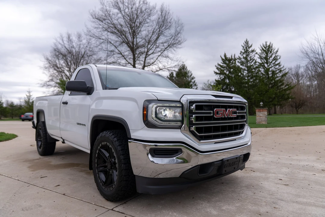 2016 GMC Sierra 4th Gen - Image 3 of 31