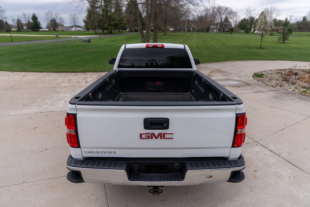 2016 GMC Sierra 4th Gen - Image 8 of 31