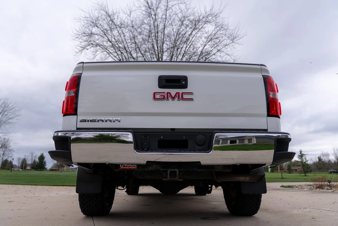 2016 GMC Sierra 4th Gen - Image 10 of 31