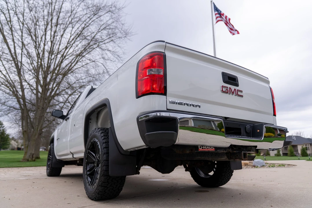 2016 GMC Sierra 4th Gen - Image 11 of 31