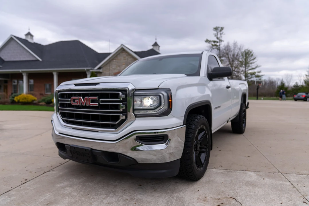 2016 GMC Sierra 4th Gen - Image 15 of 31