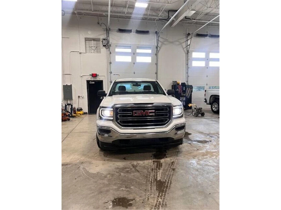 2016 GMC Sierra 4th Gen - Image 3 of 9