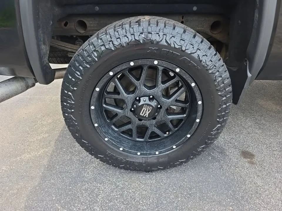 2016 GMC Sierra 4th Gen - Image 15 of 16
