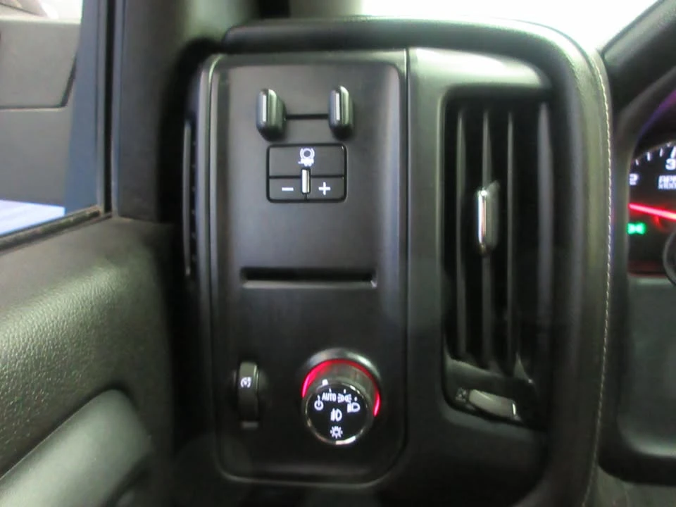 2016 GMC Sierra 4th Gen - Image 8 of 18