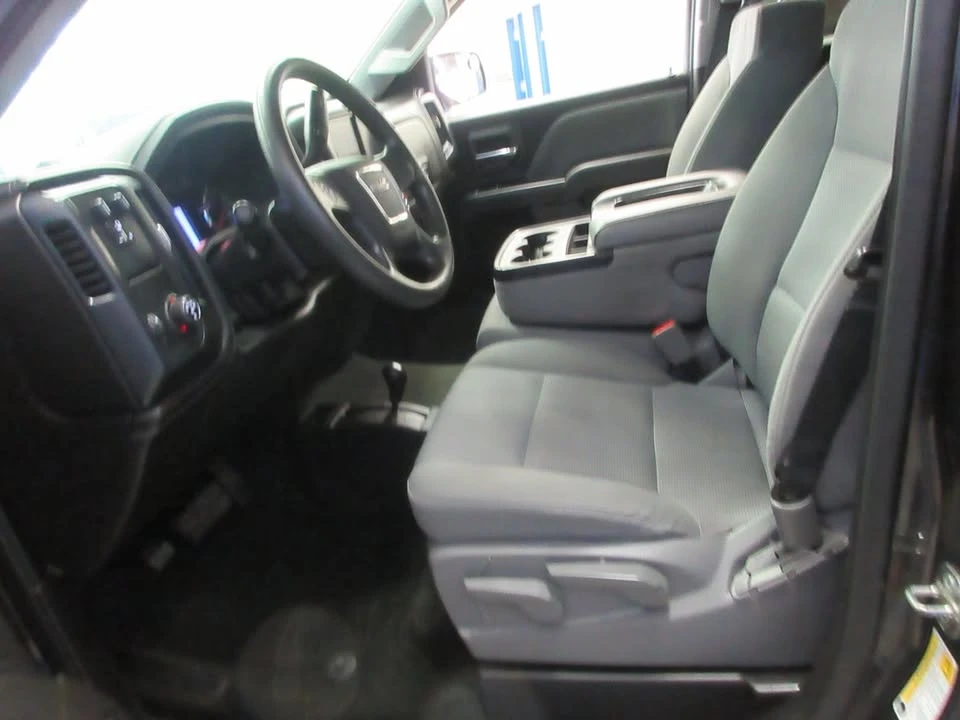 2016 GMC Sierra 4th Gen - Image 4 of 18