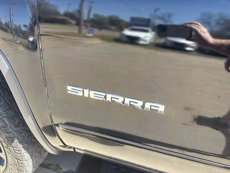 2016 GMC Sierra 4th Gen - Image 7 of 17