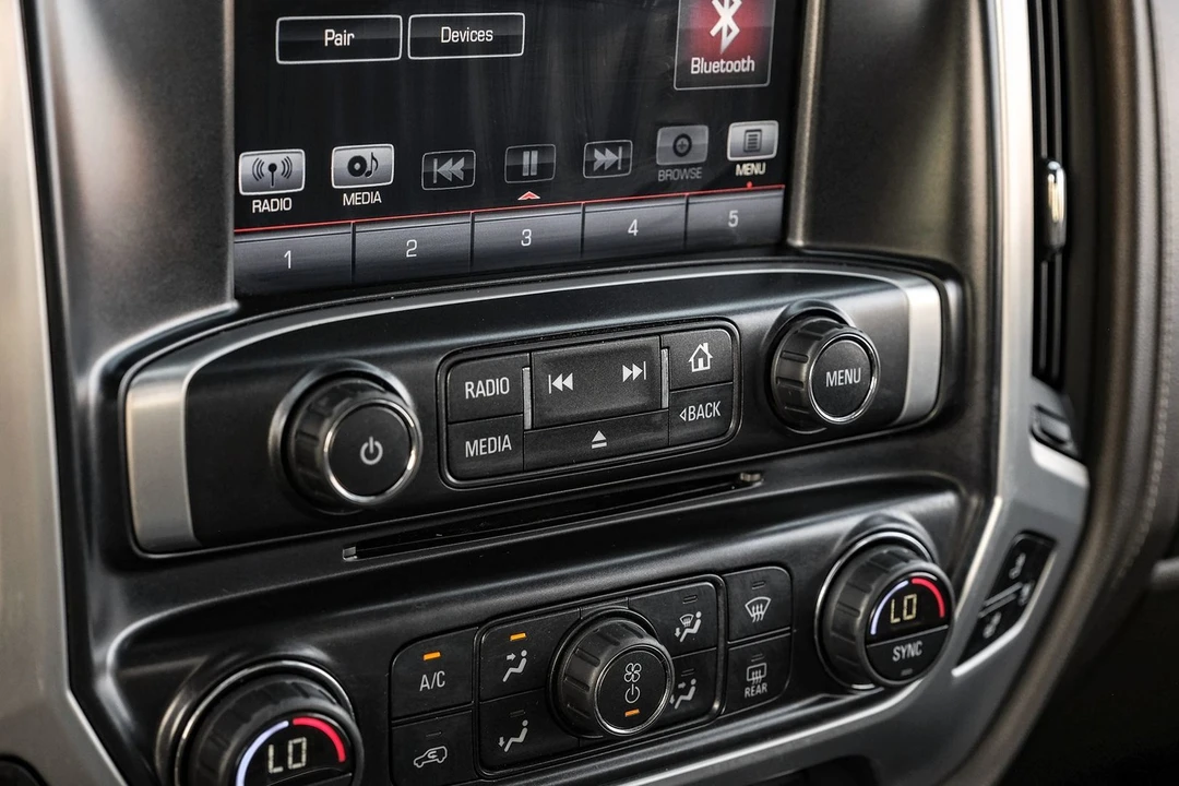 2016 GMC Sierra 4th Gen - Image 20 of 21
