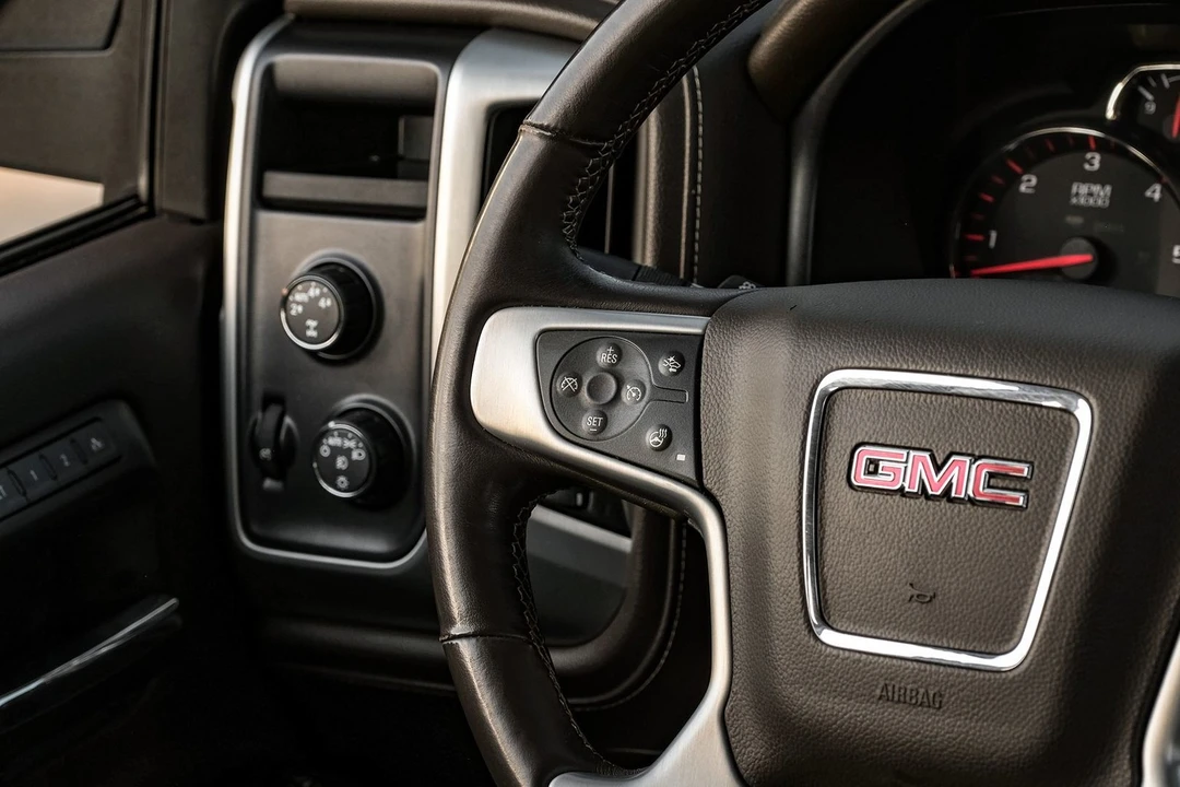 2016 GMC Sierra 4th Gen - Image 15 of 21