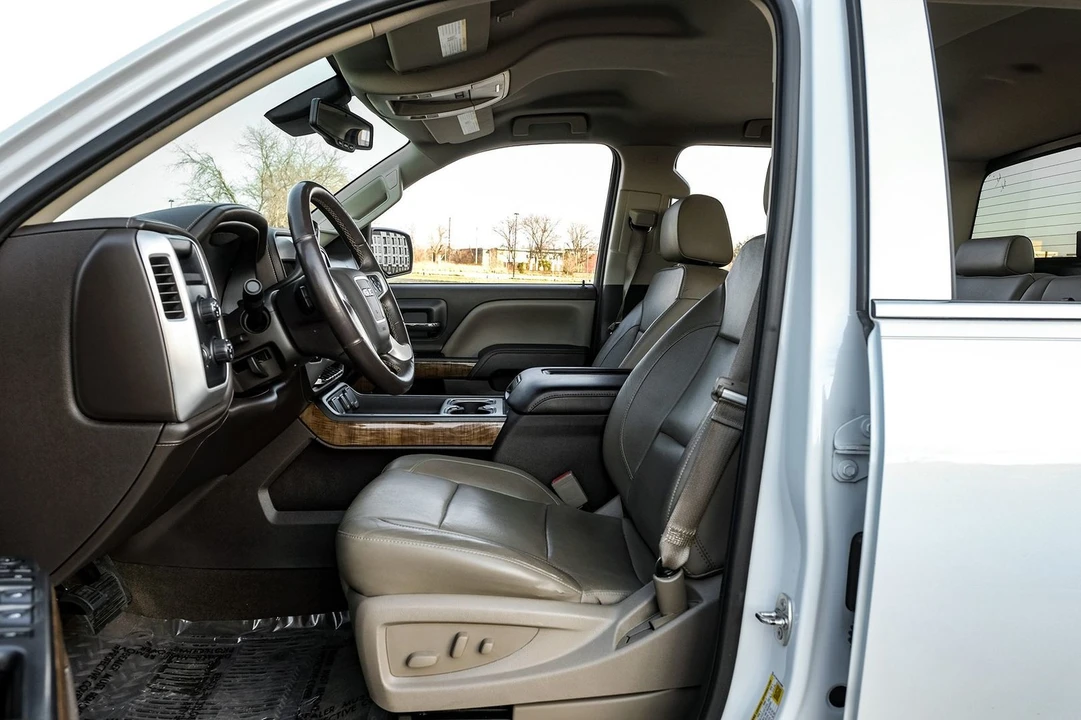 2016 GMC Sierra 4th Gen - Image 5 of 21