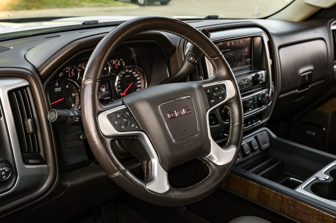 2016 GMC Sierra 4th Gen - Image 13 of 21
