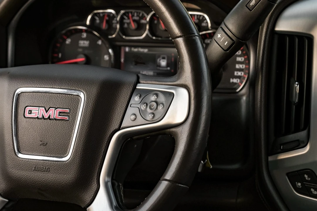 2016 GMC Sierra 4th Gen - Image 16 of 21