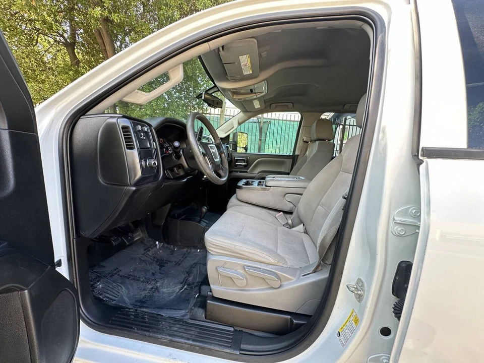 2016 GMC Sierra Heavy Duty 4th Gen - Image 10 of 21
