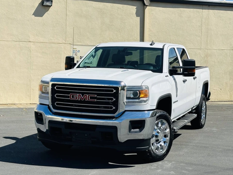 2016 GMC Sierra Heavy Duty 4th Gen - Image 3 of 21
