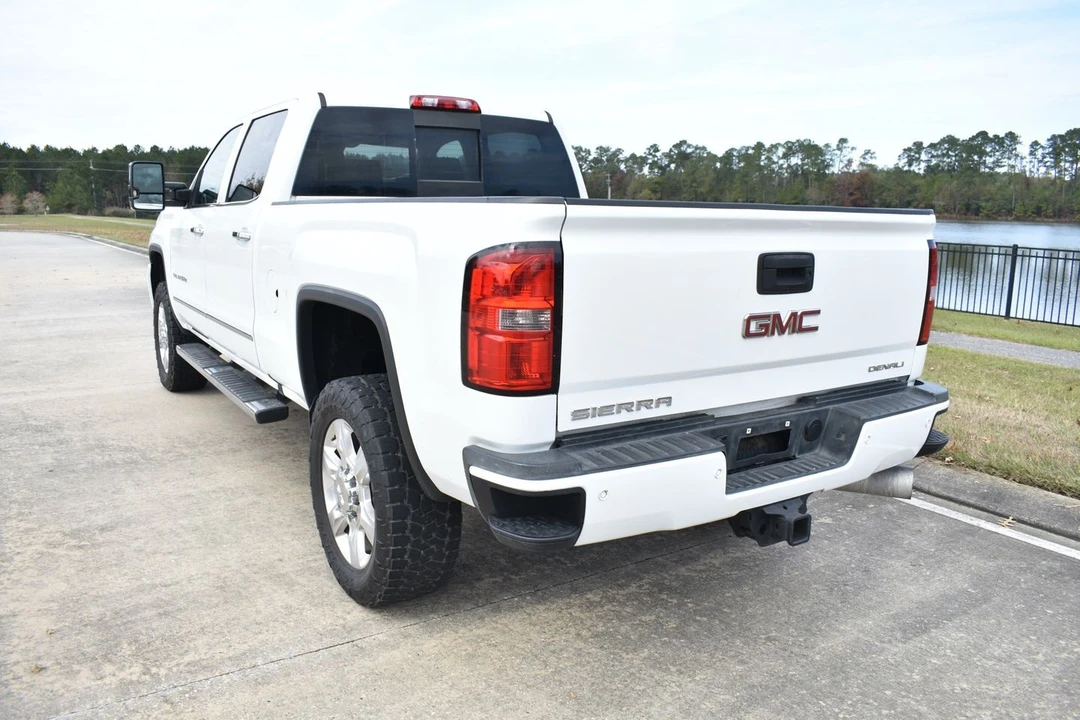 2016 GMC Sierra Heavy Duty 4th Gen - Image 4 of 21
