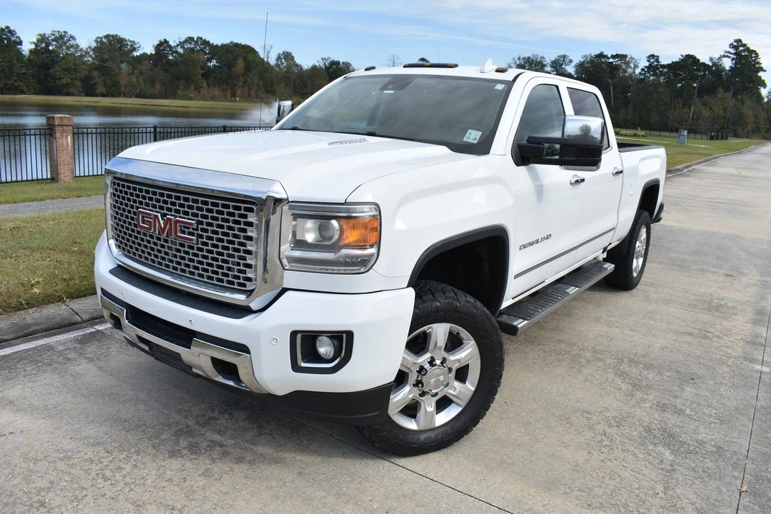 2016 GMC Sierra Heavy Duty 4th Gen - Image 2 of 21