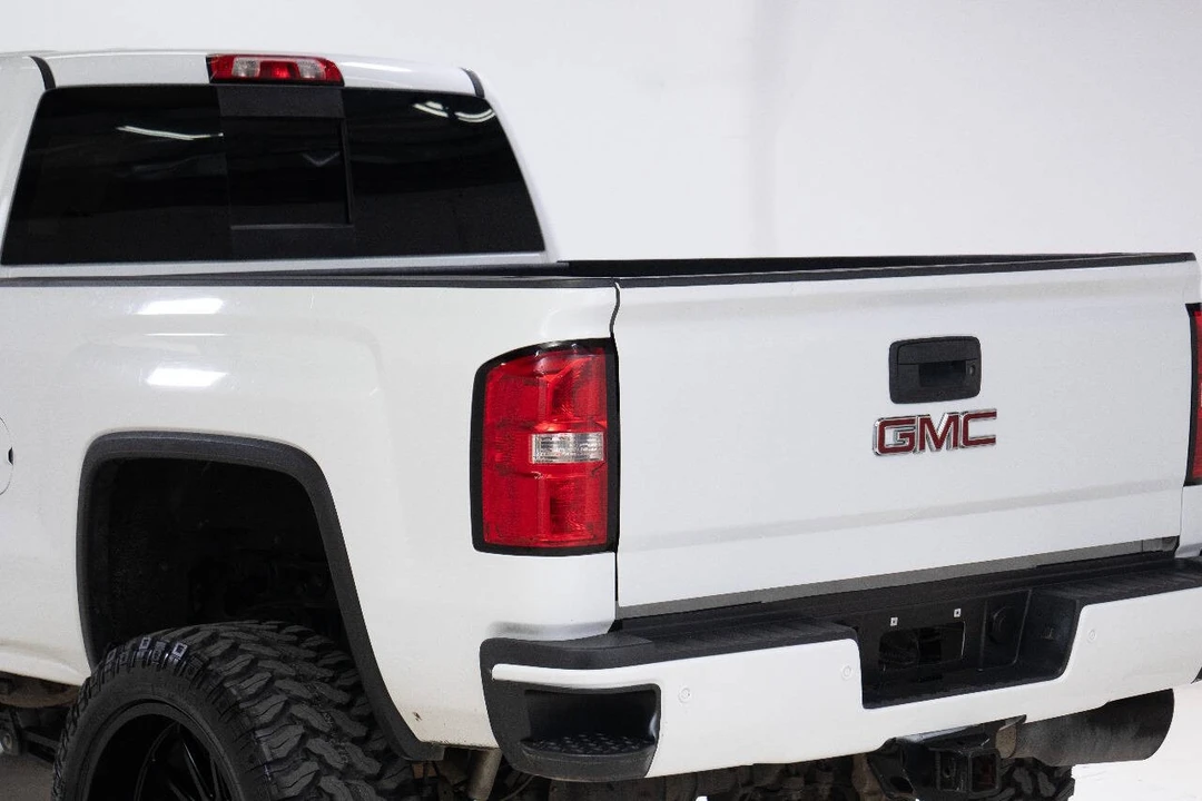 2016 GMC Sierra 4th Gen - Image 15 of 21