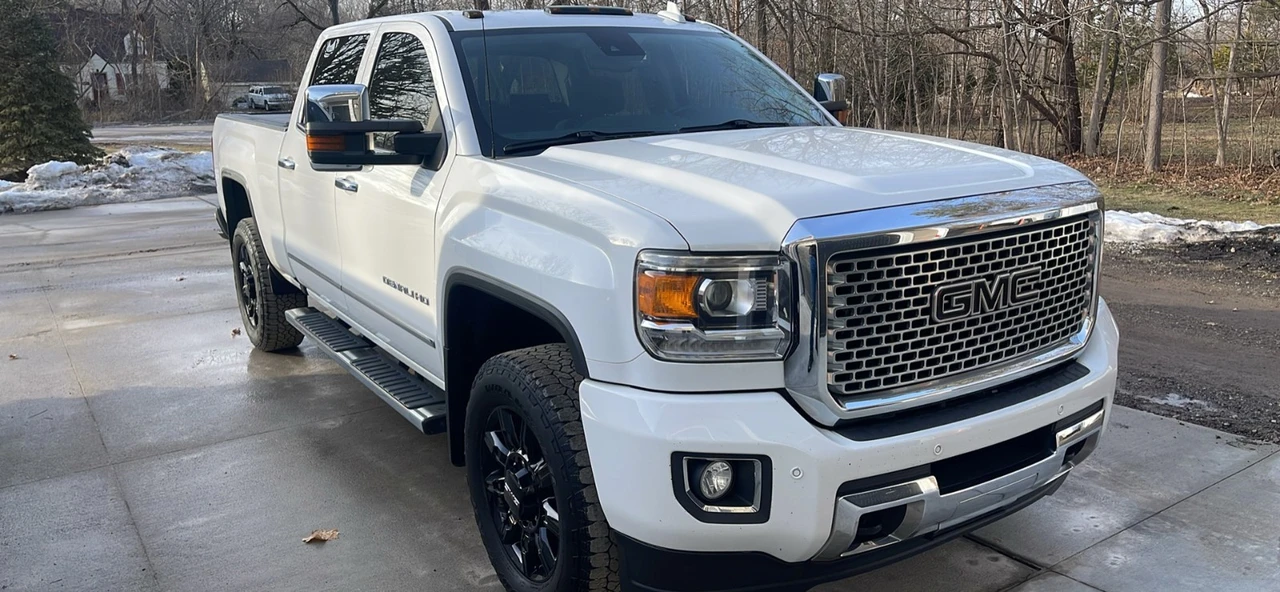 2016 GMC Sierra Heavy Duty 4th Gen - Image 4 of 16