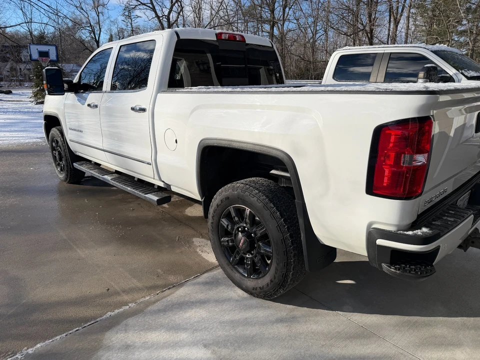 2016 GMC Sierra Heavy Duty 4th Gen - Image 2 of 16