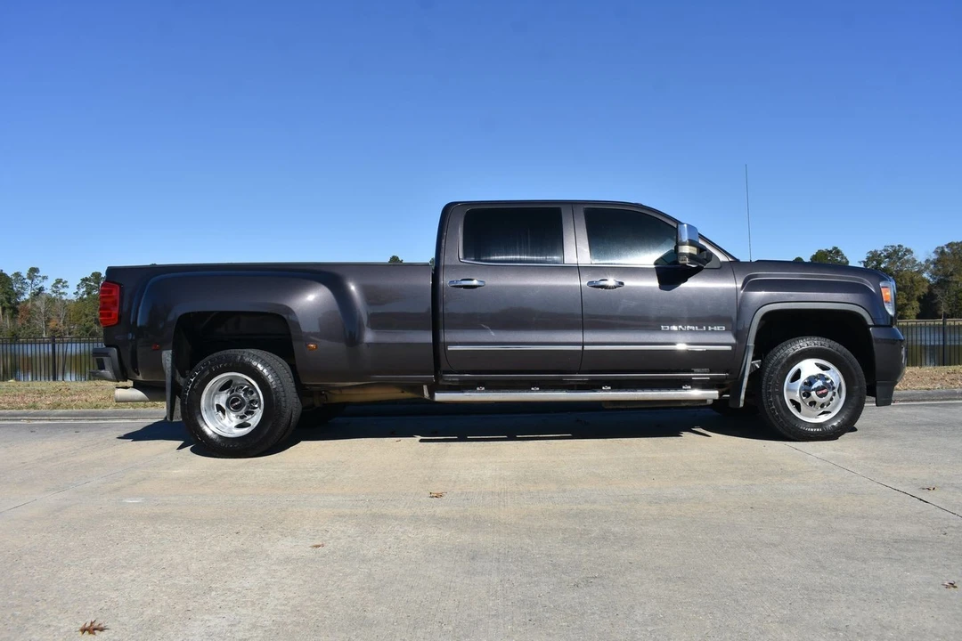 2016 GMC Sierra Heavy Duty 4th Gen - Image 3 of 21