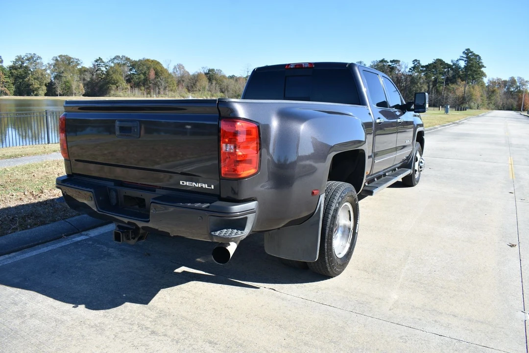 2016 GMC Sierra Heavy Duty 4th Gen - Image 4 of 21