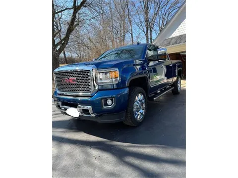 2016 GMC Sierra 2500HD Denali