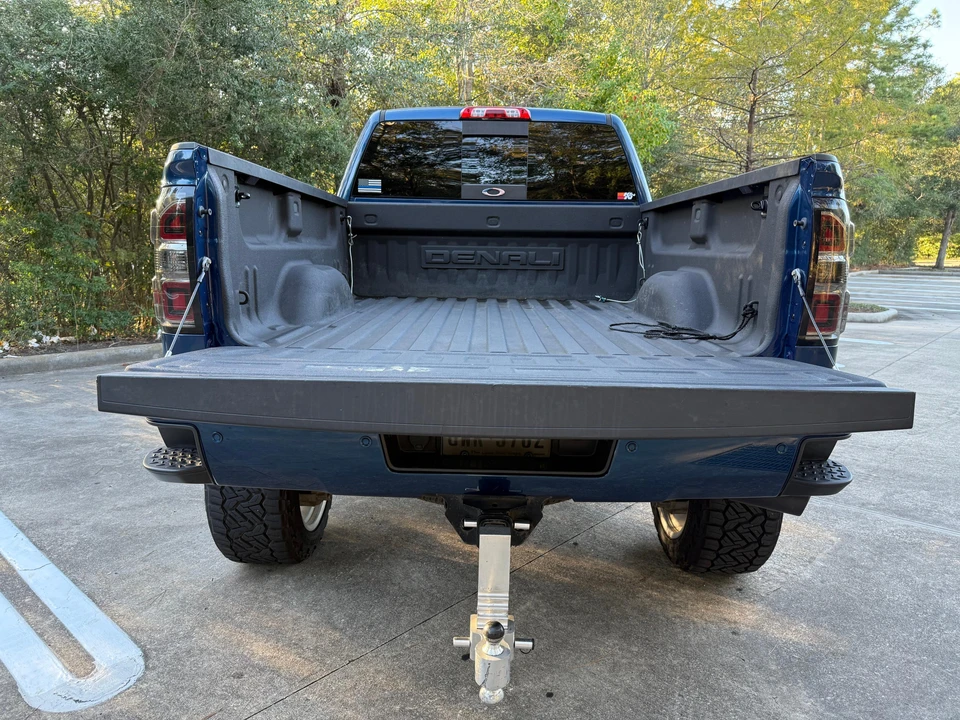 2016 GMC Sierra Heavy Duty 4th Gen - Image 8 of 31