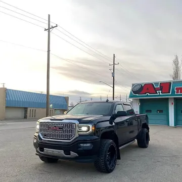 2016 GMC Sierra Denali
