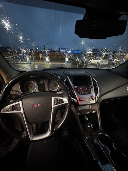 2016 GMC Terrain - Image 8 of 14