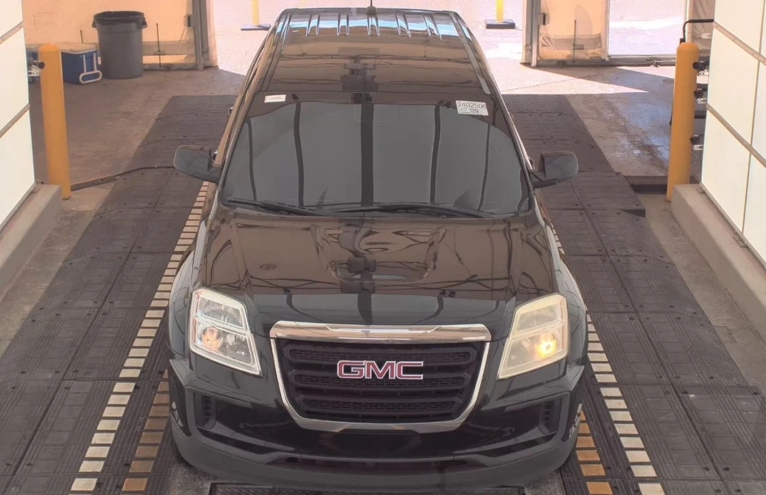 2016 GMC Terrain - Image 2 of 10