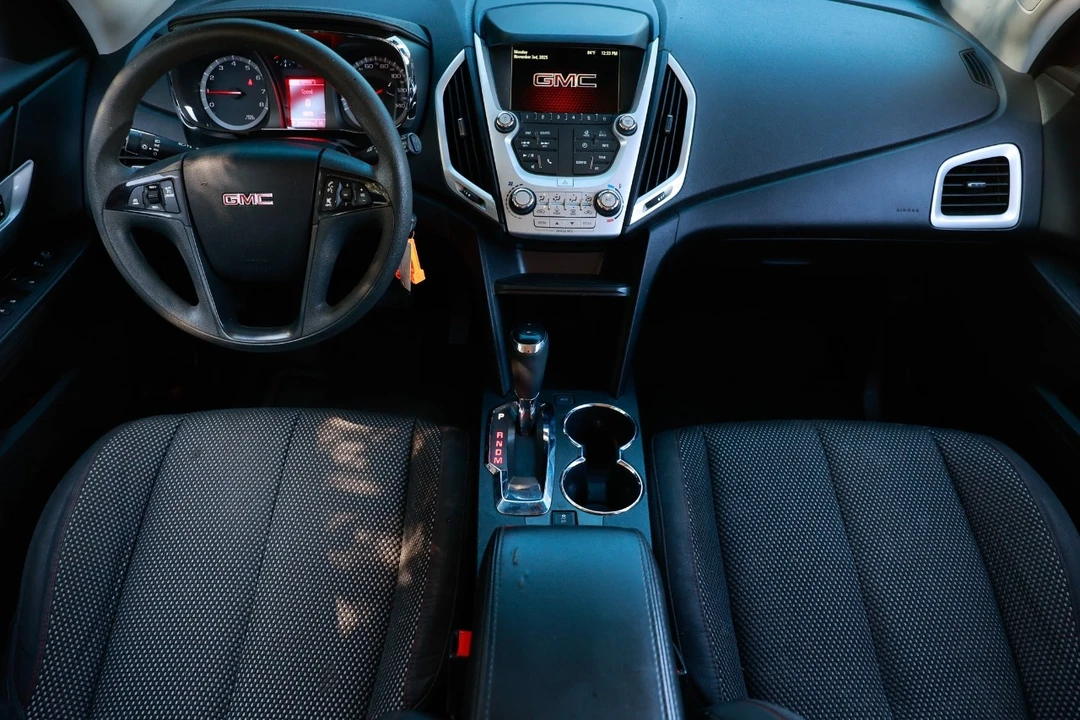 2016 GMC Terrain - Image 2 of 12