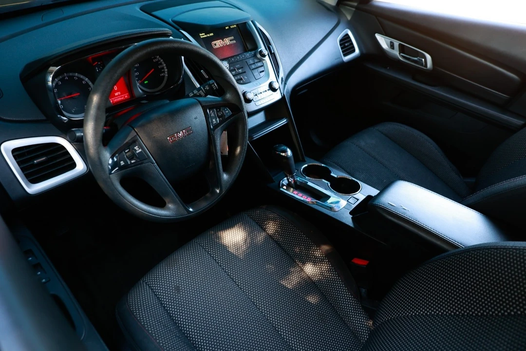 2016 GMC Terrain - Image 4 of 12