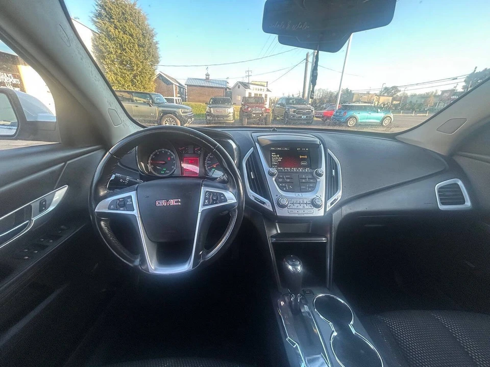 2016 GMC Terrain - Image 9 of 10
