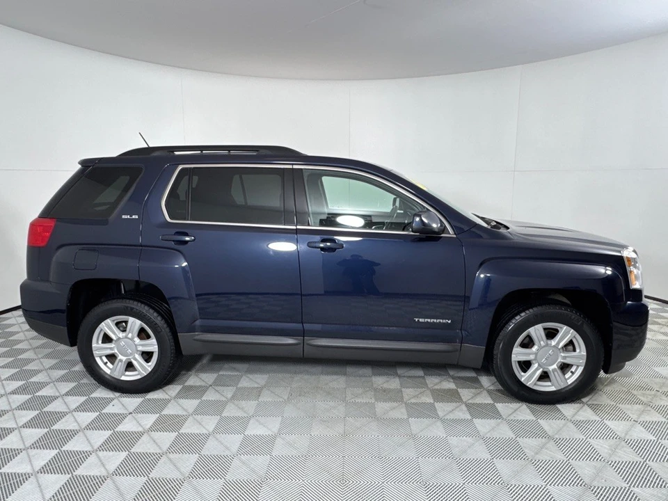 2016 GMC Terrain - Image 4 of 12