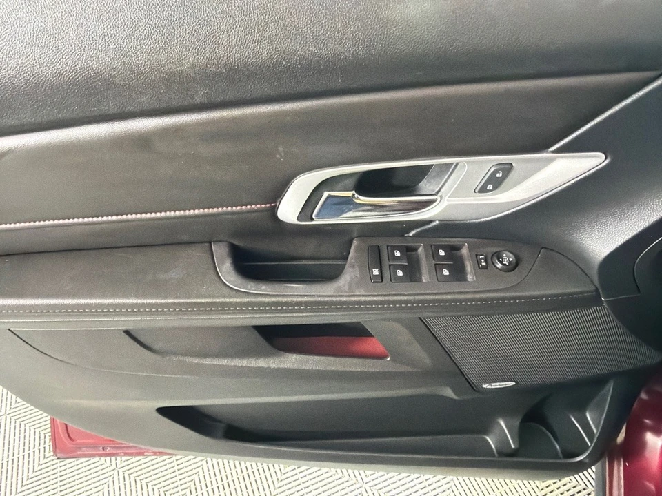 2016 GMC Terrain - Image 10 of 12