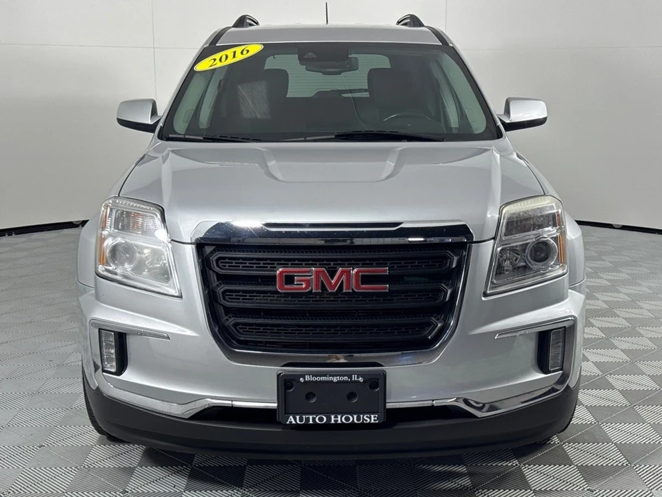 2016 GMC Terrain - Image 11 of 12