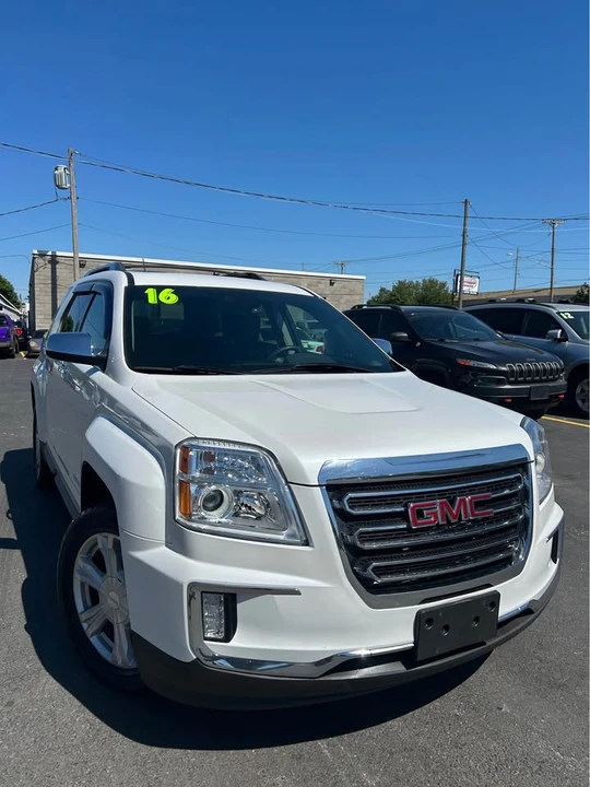 2016 GMC Terrain - Image 2 of 19