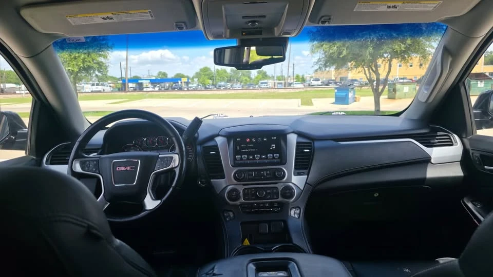 2016 GMC Yukon 4th Gen - Image 8 of 15