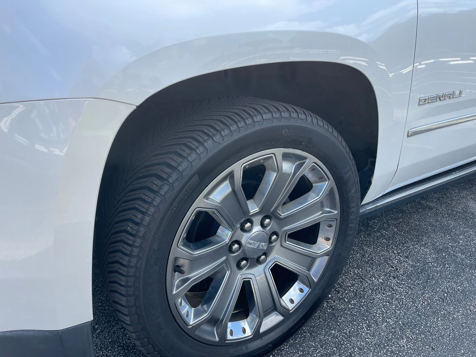 2016 GMC Yukon 4th Gen - Image 19 of 21