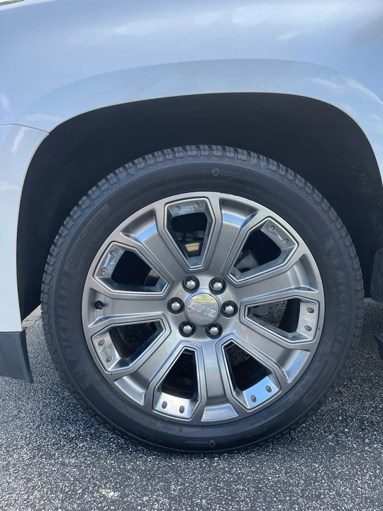 2016 GMC Yukon 4th Gen - Image 18 of 21