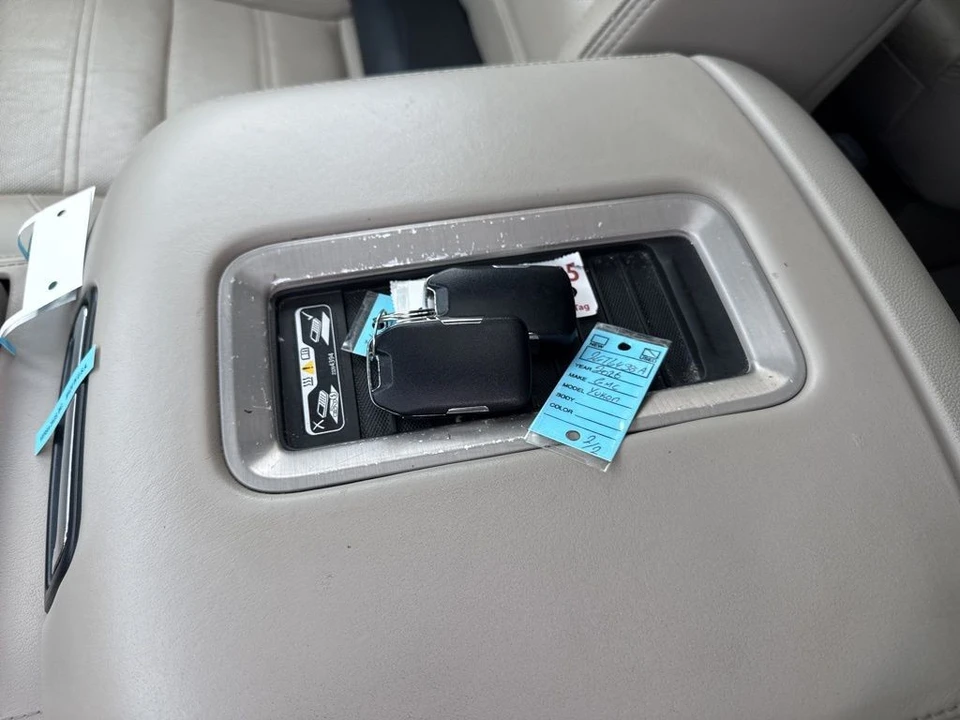 2016 GMC Yukon 4th Gen - Image 7 of 8