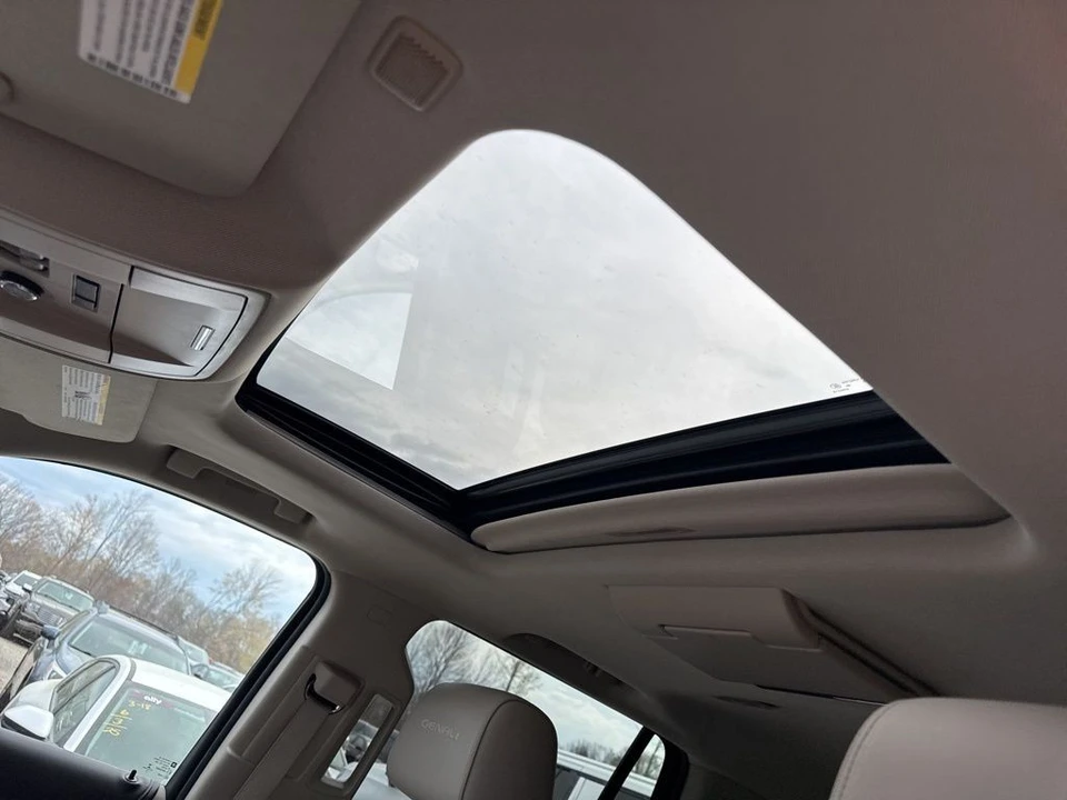 2016 GMC Yukon 4th Gen - Image 8 of 8