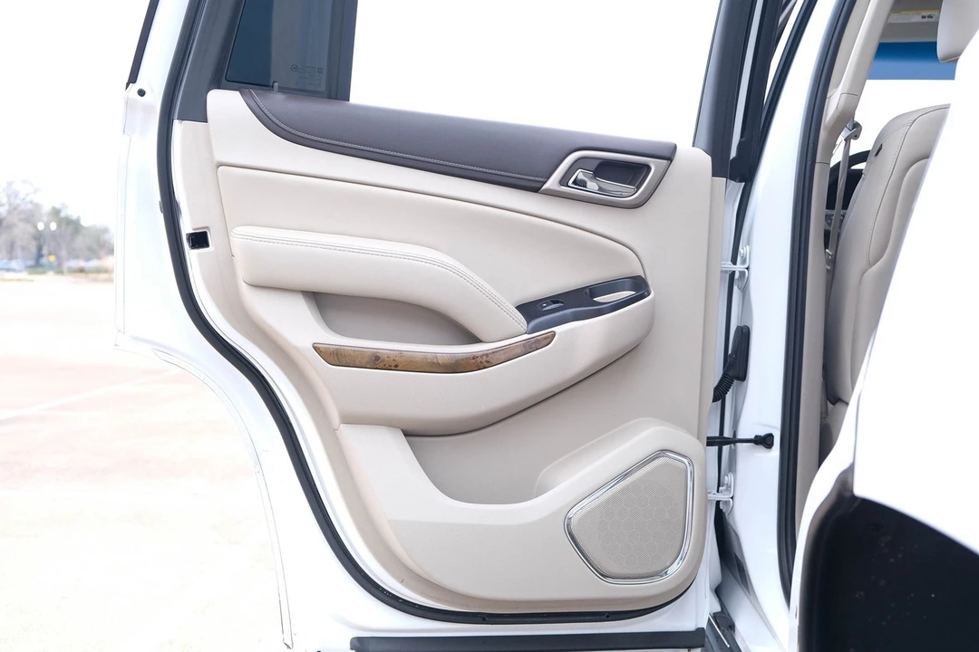 2016 GMC Yukon 4th Gen - Image 19 of 21