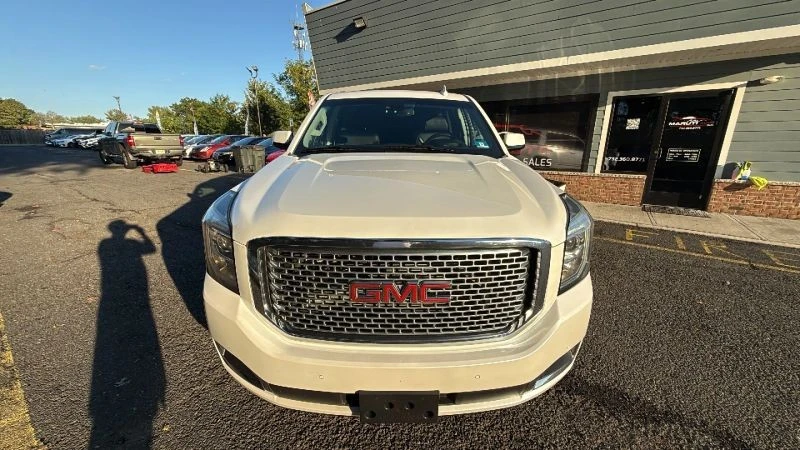 2016 GMC Yukon 4th Gen - Image 2 of 12