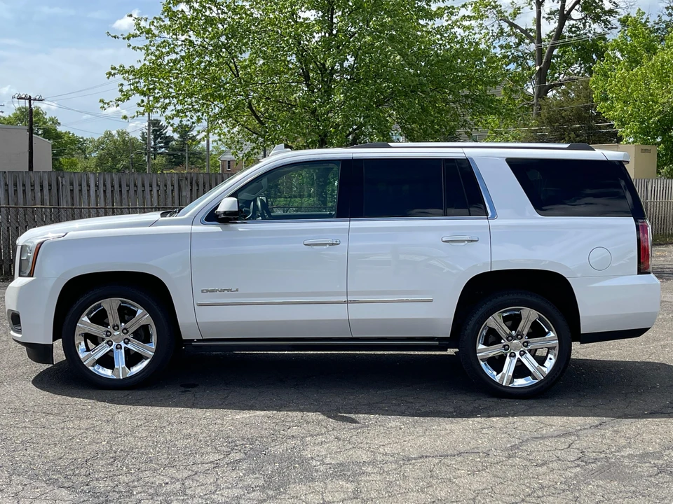 2016 GMC Yukon 4th Gen - Image 10 of 31