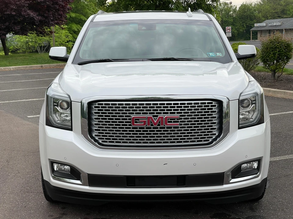 2016 GMC Yukon 4th Gen - Image 6 of 31