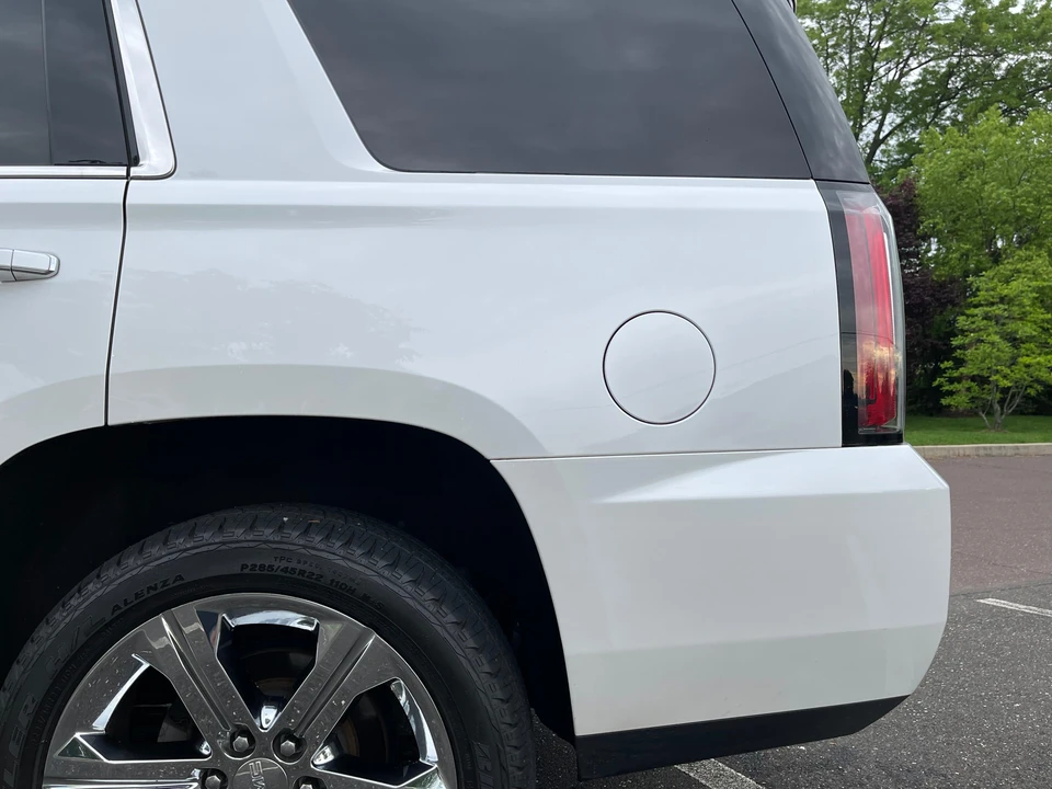 2016 GMC Yukon 4th Gen - Image 29 of 31