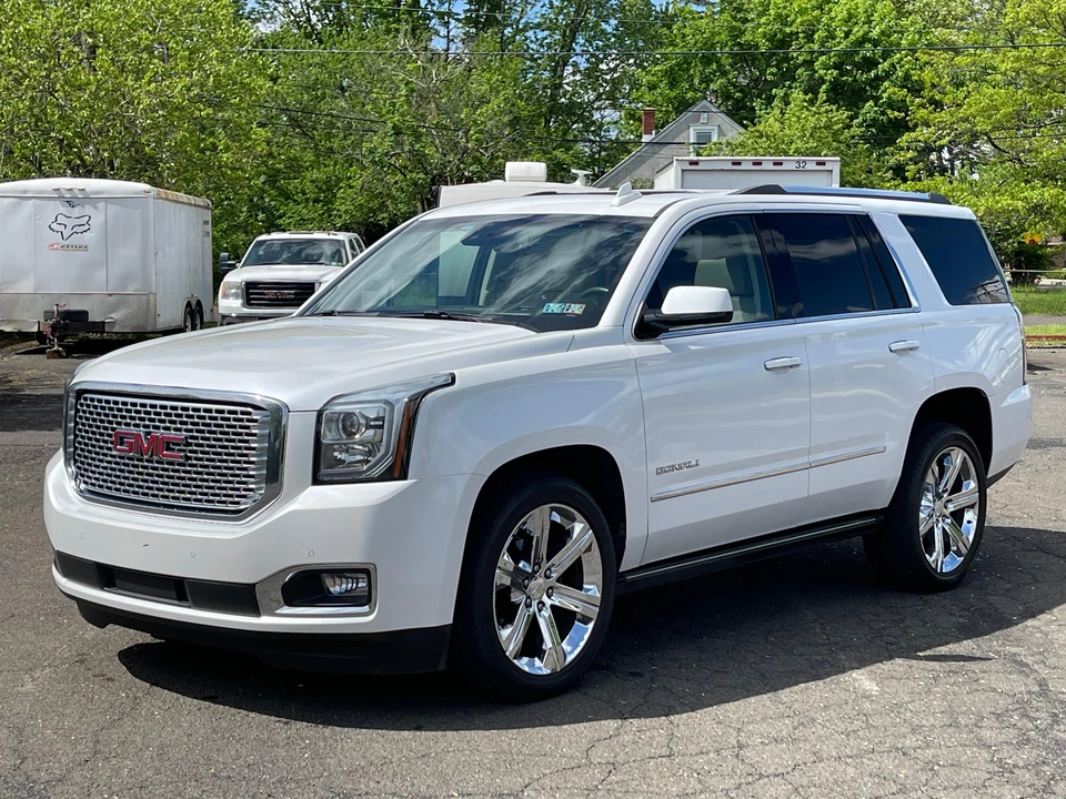 2016 GMC Yukon 4th Gen - Image 8 of 31