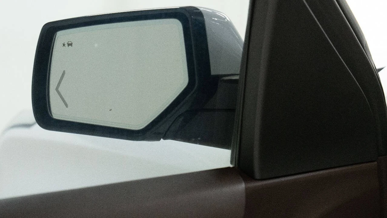 2016 GMC Yukon 4th Gen - Image 12 of 12