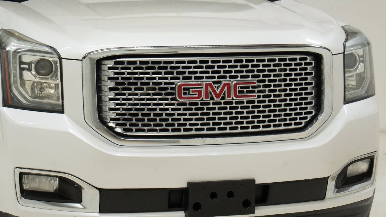 2016 GMC Yukon 4th Gen - Image 9 of 12