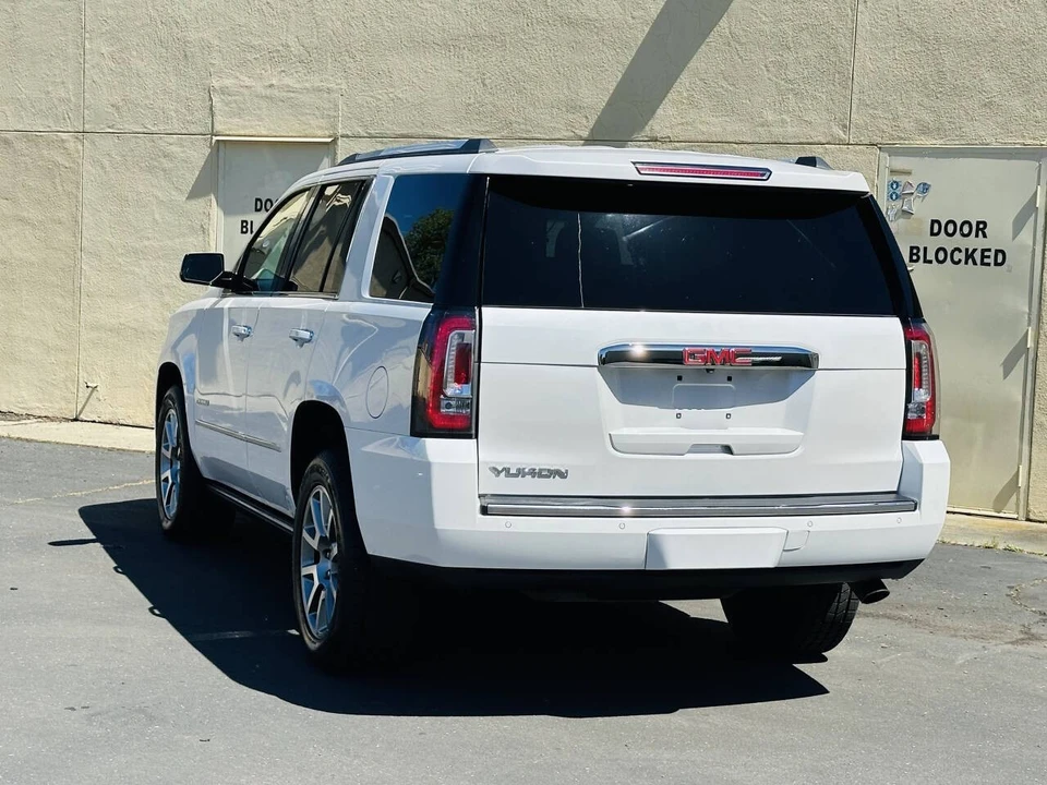 2016 GMC Yukon 4th Gen - Image 7 of 21